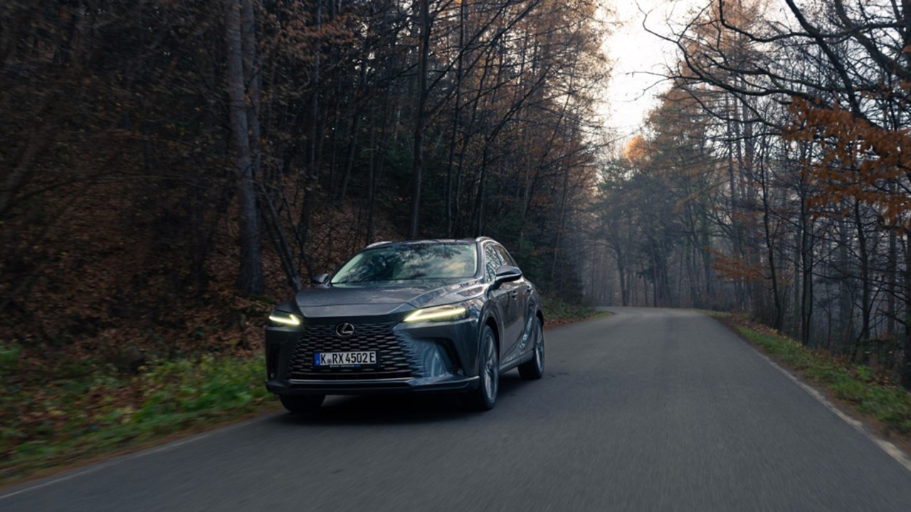 Lexus RX 450h+