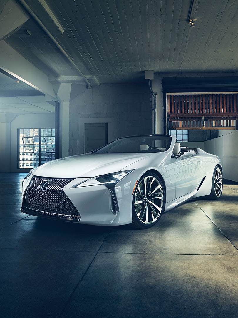 CÍL DESIGNU KONCEPTU LEXUS LC CONVERTIBLE: DOKONALÁ KRÁSA