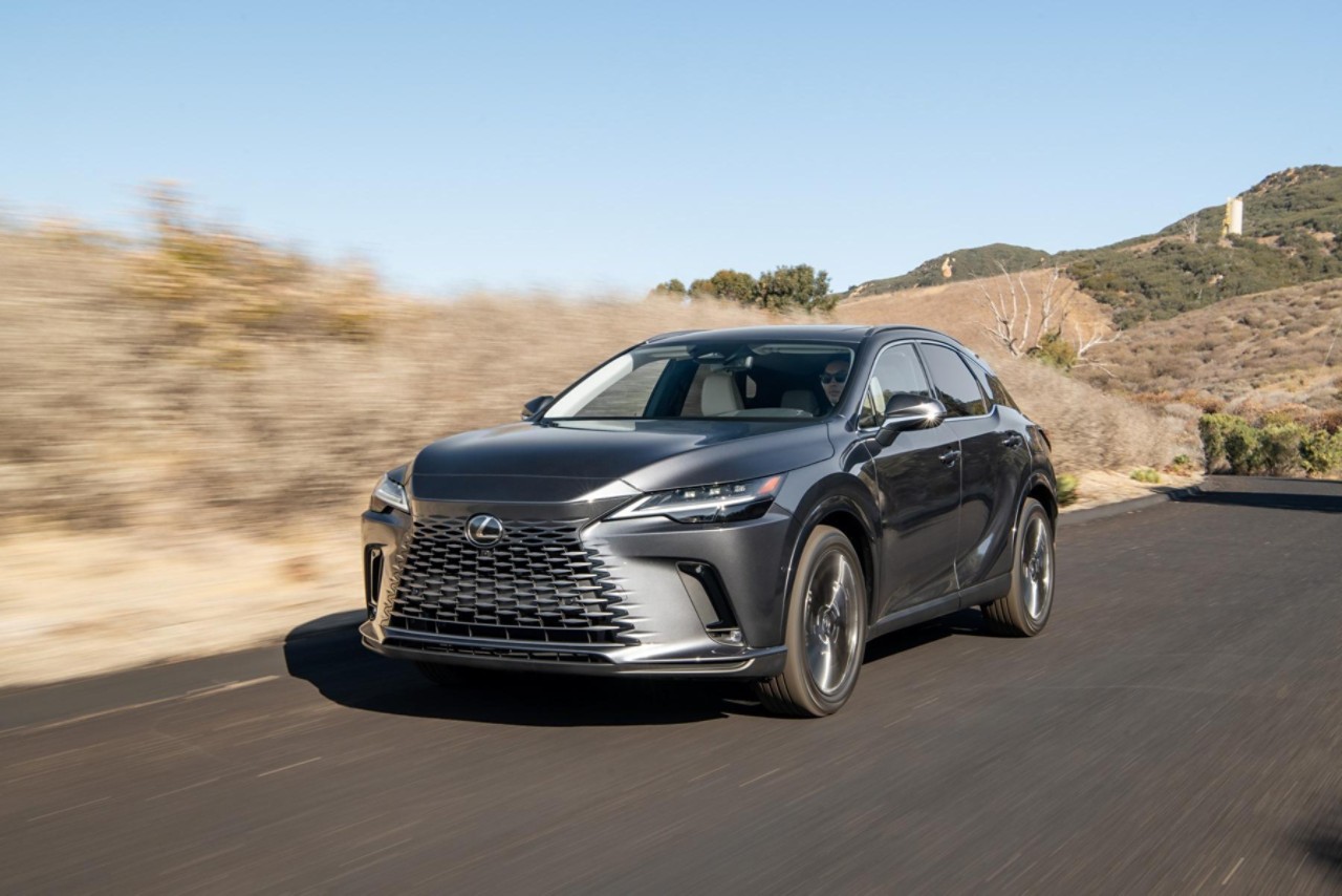 Nový Lexus RX bere kritikům