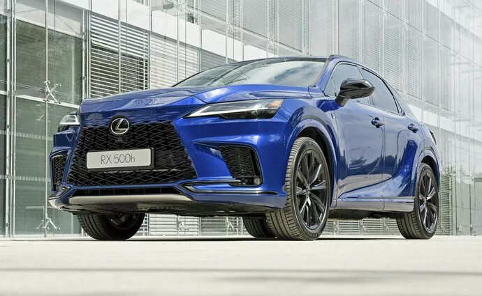 Nový-Lexus-RX-dorazil-do-Česka