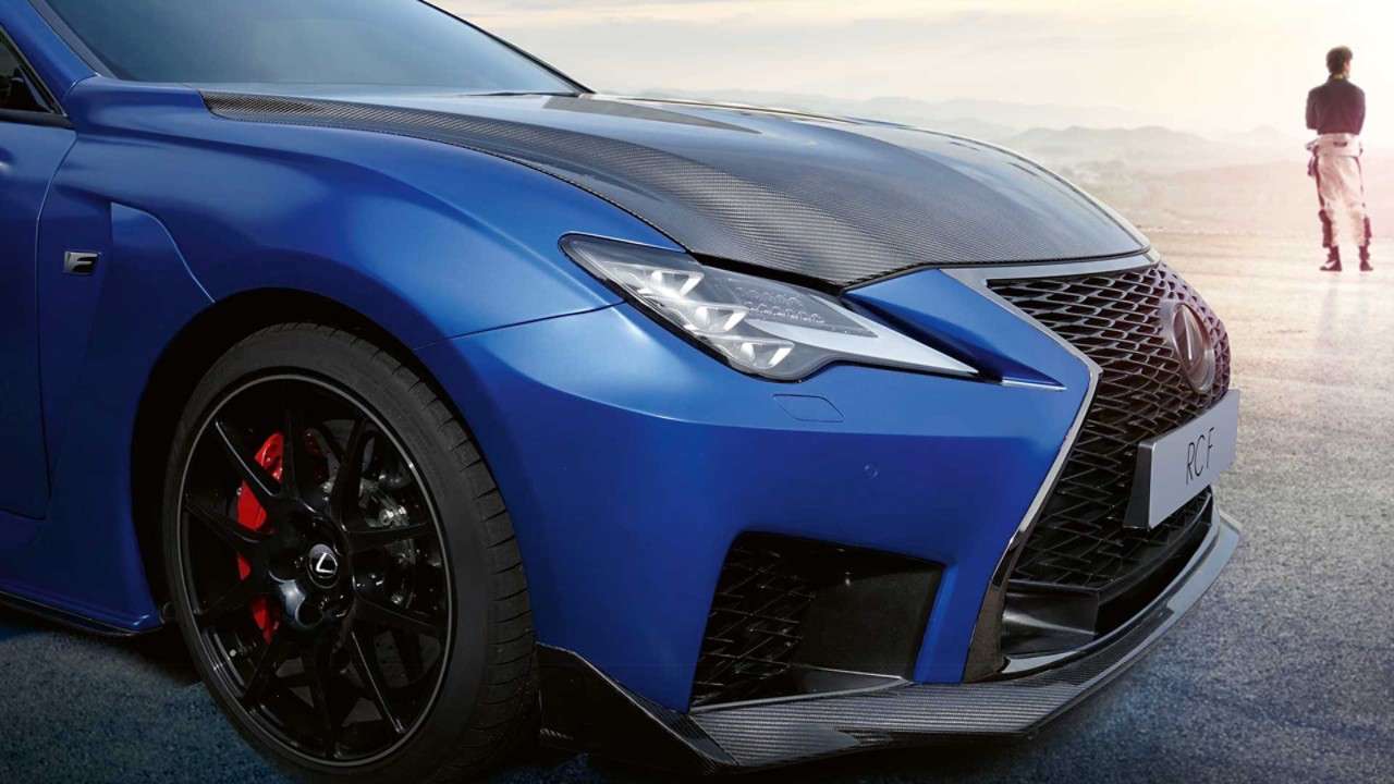Lexus RC F bonnet