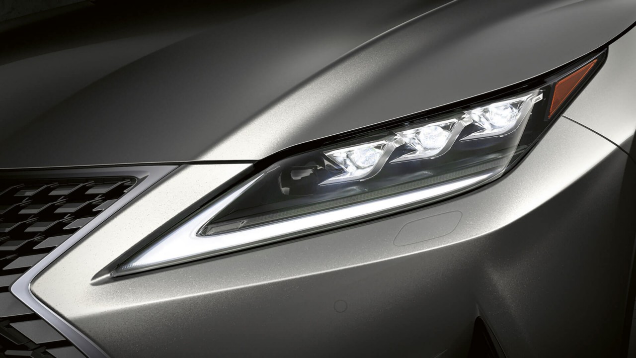 Lexus RX L headlight close up 