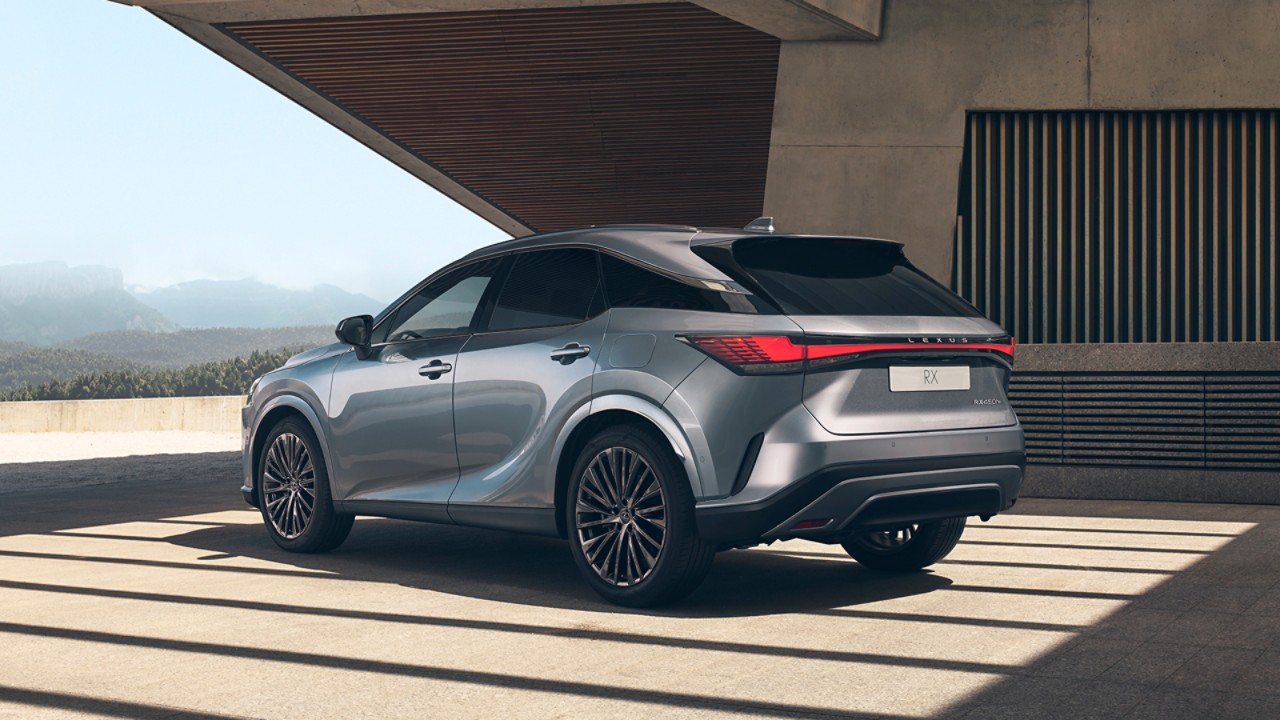 2023-lexus-electrified-performance-hybrid-next steps-explore-the-rx-1920x1080